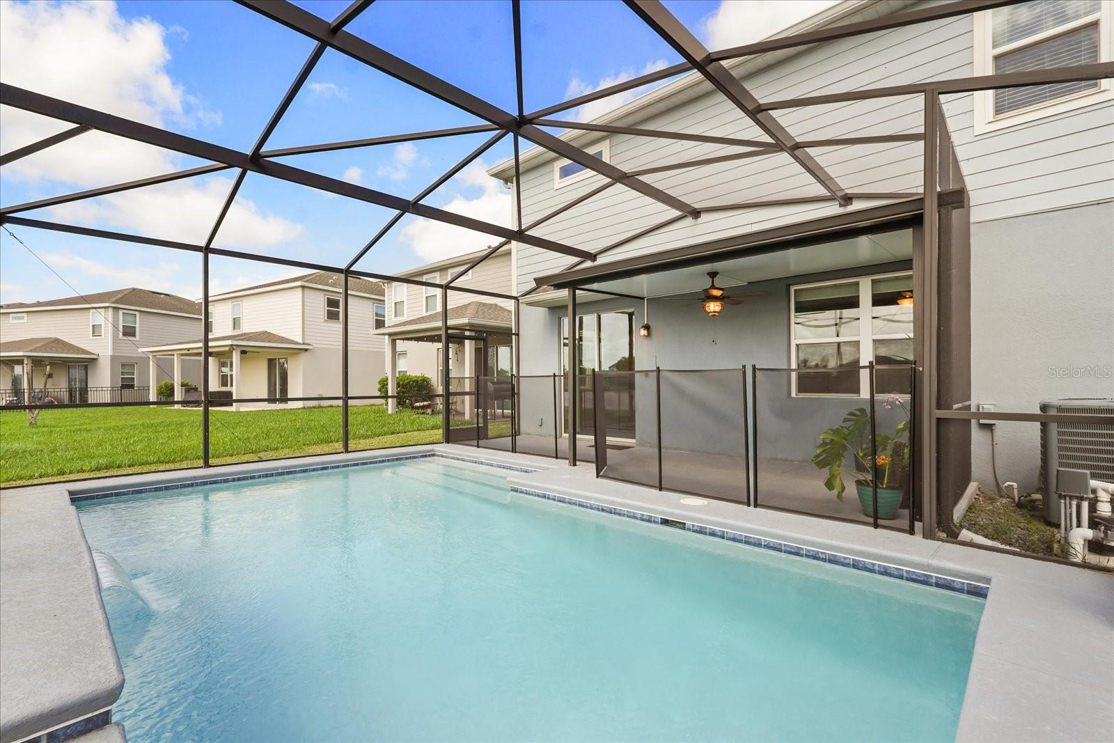 Image 43 of 56 For 3943 Crawley Down Loop