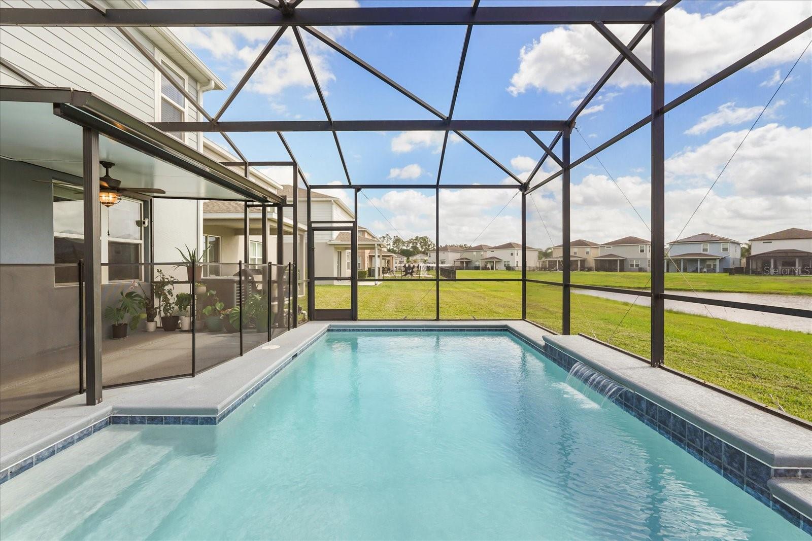 Image 46 of 56 For 3943 Crawley Down Loop