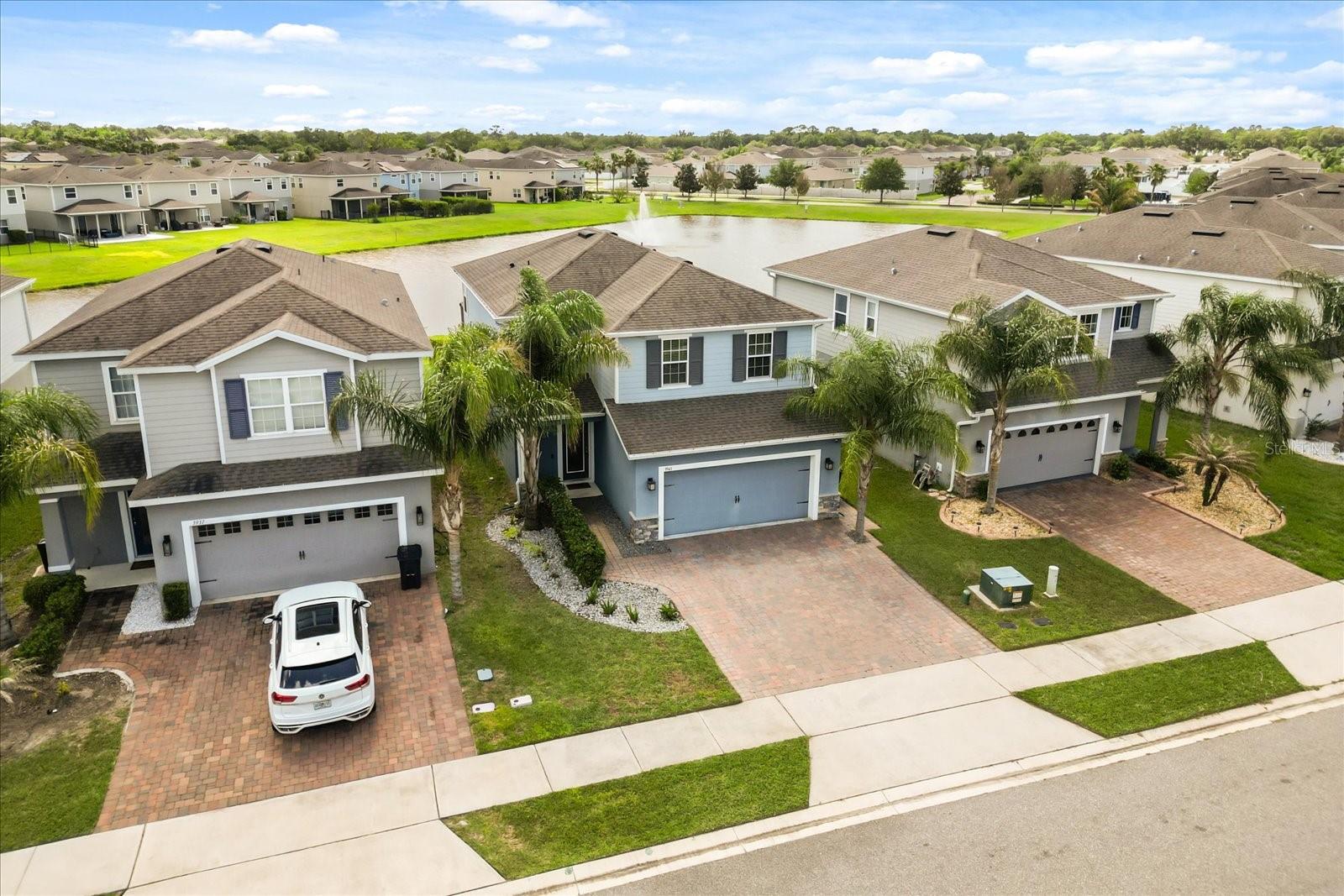 Image 6 of 56 For 3943 Crawley Down Loop