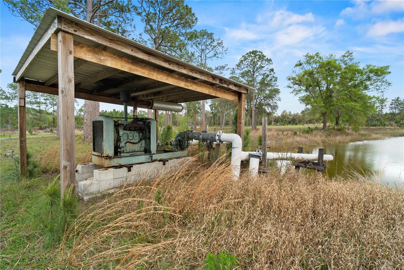 Image 12 of 49 For 40945 Beach Road