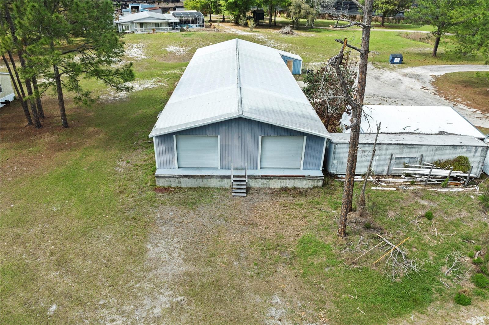 Image 15 of 49 For 40945 Beach Road