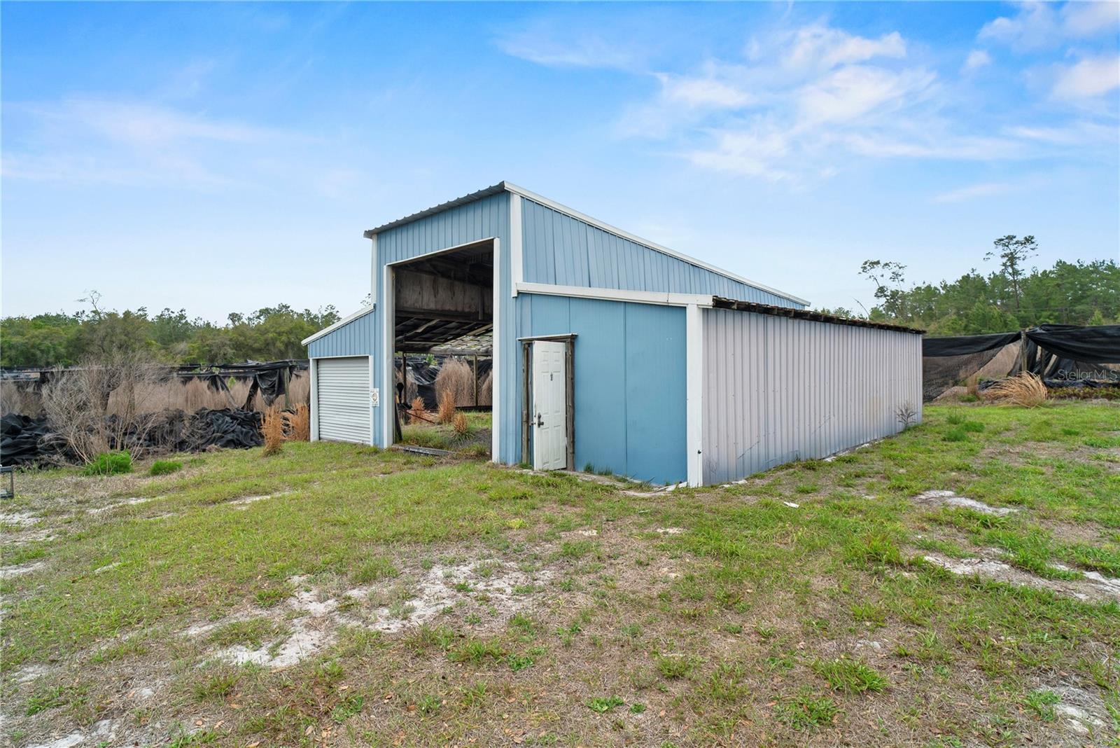 Image 37 of 49 For 40945 Beach Road