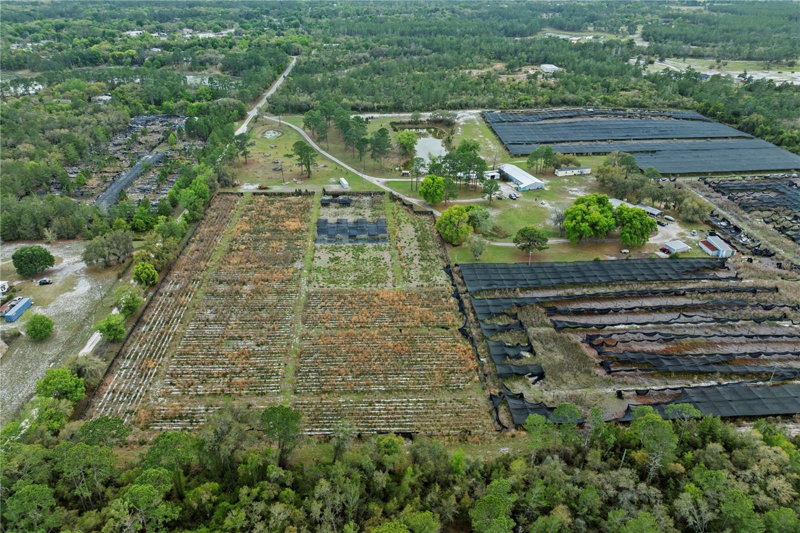 Image 5 of 49 For 40945 Beach Road