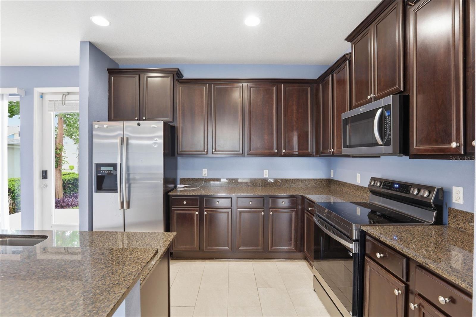 Image 10 of 55 For 1347 Alston Bay Boulevard