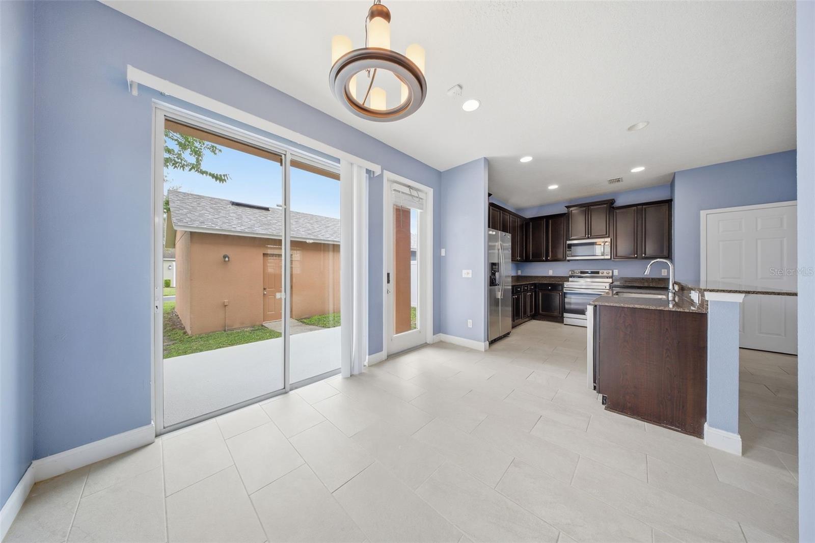 Image 12 of 55 For 1347 Alston Bay Boulevard