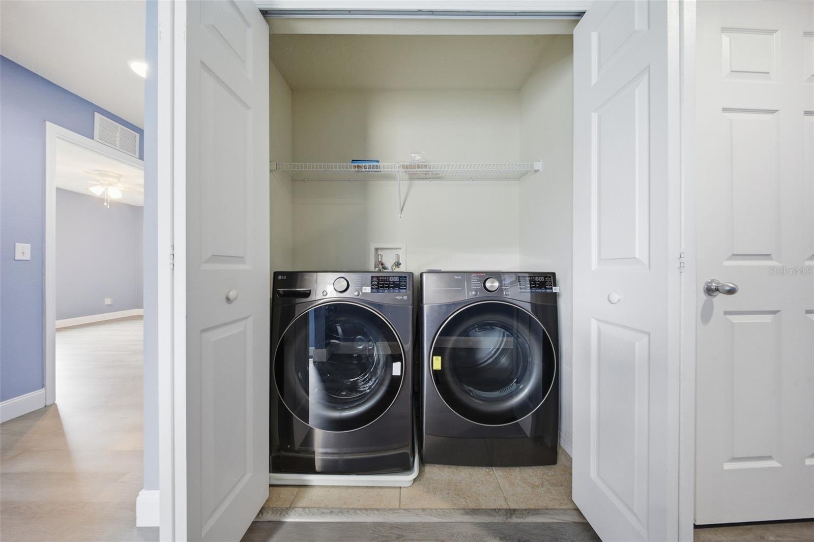 Image 16 of 55 For 1347 Alston Bay Boulevard