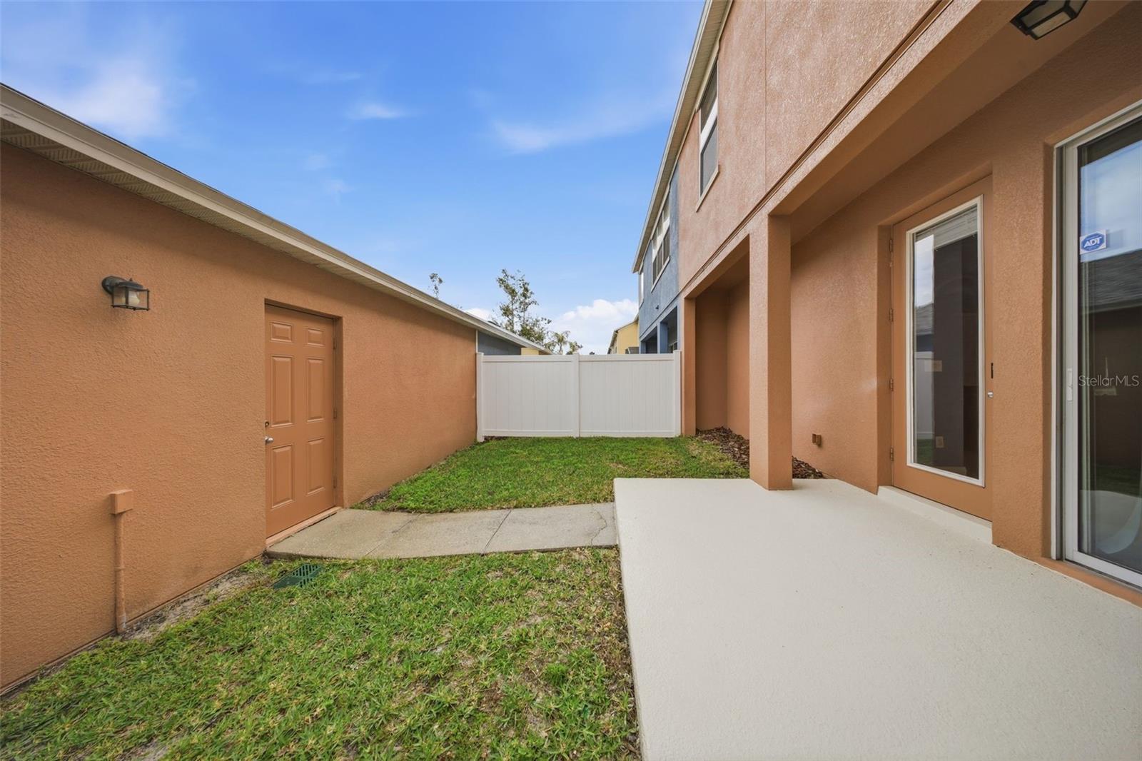 Image 30 of 55 For 1347 Alston Bay Boulevard