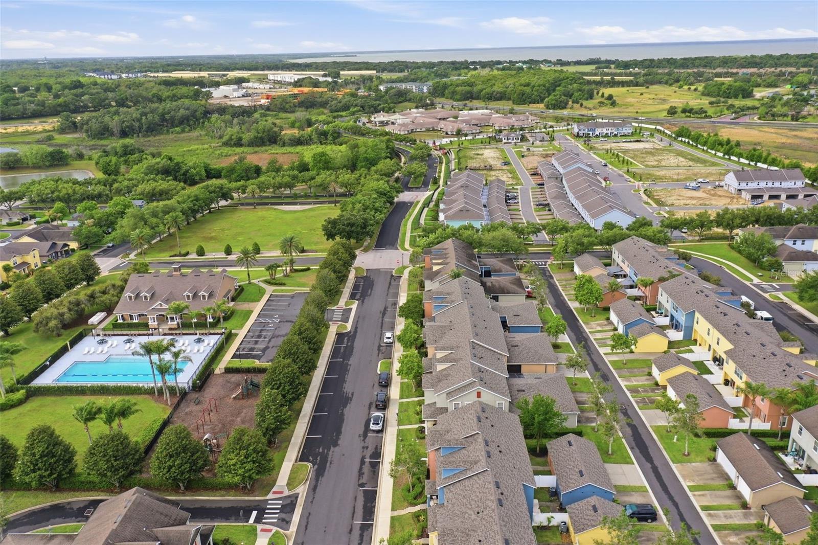 Image 42 of 55 For 1347 Alston Bay Boulevard