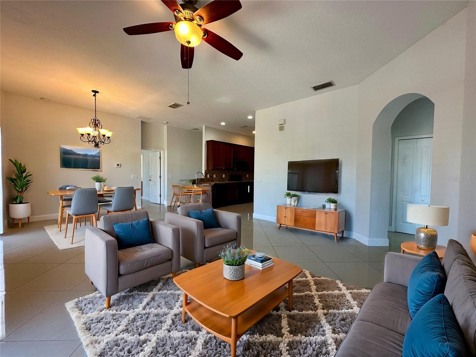 Image 9 of 26 For 1991 Estancia Circle 16a