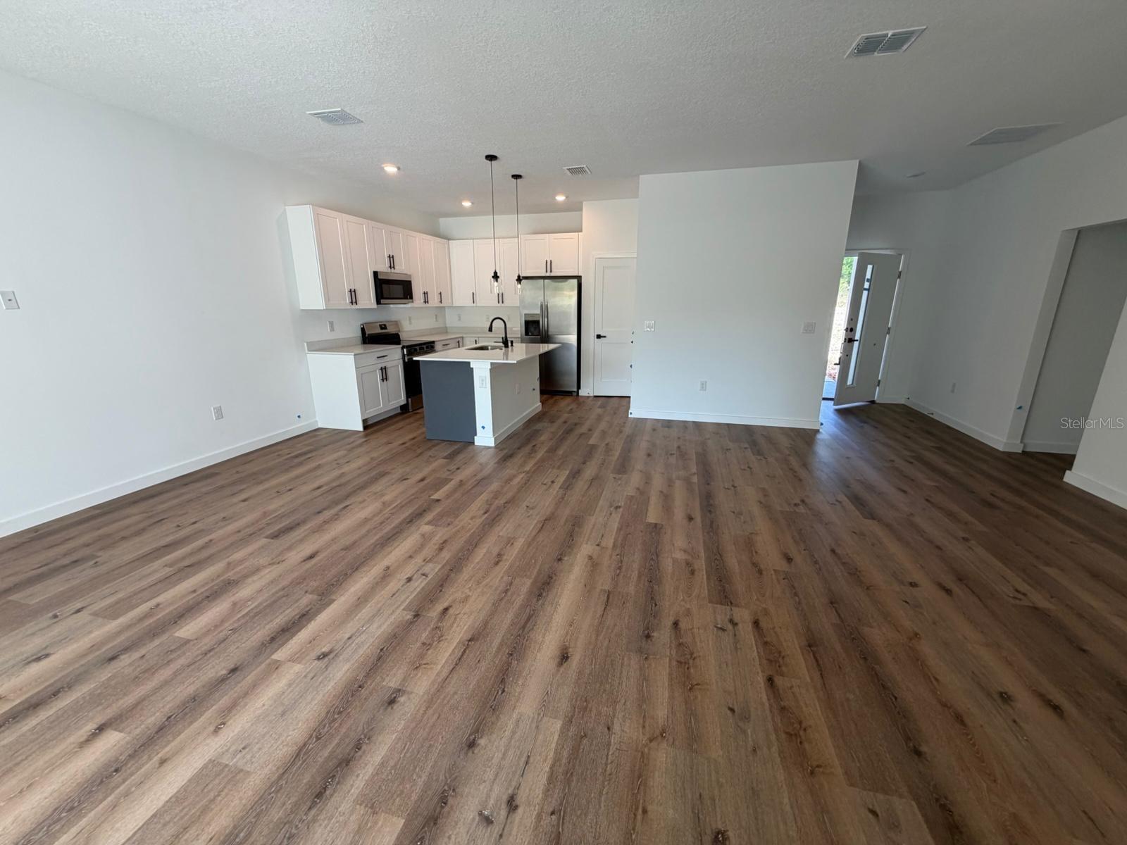 Image 26 of 34 For 9905 Odessa Way