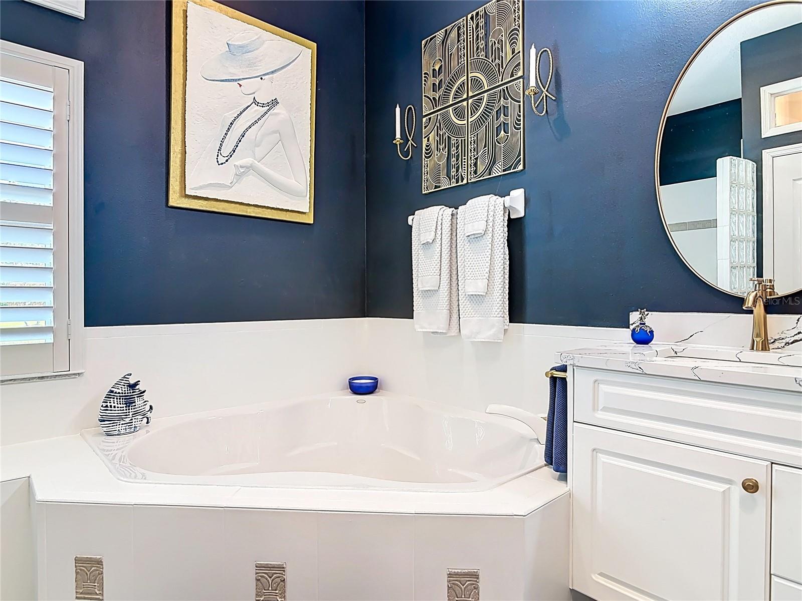 Image 42 of 73 For 6456 Renaissance Drive