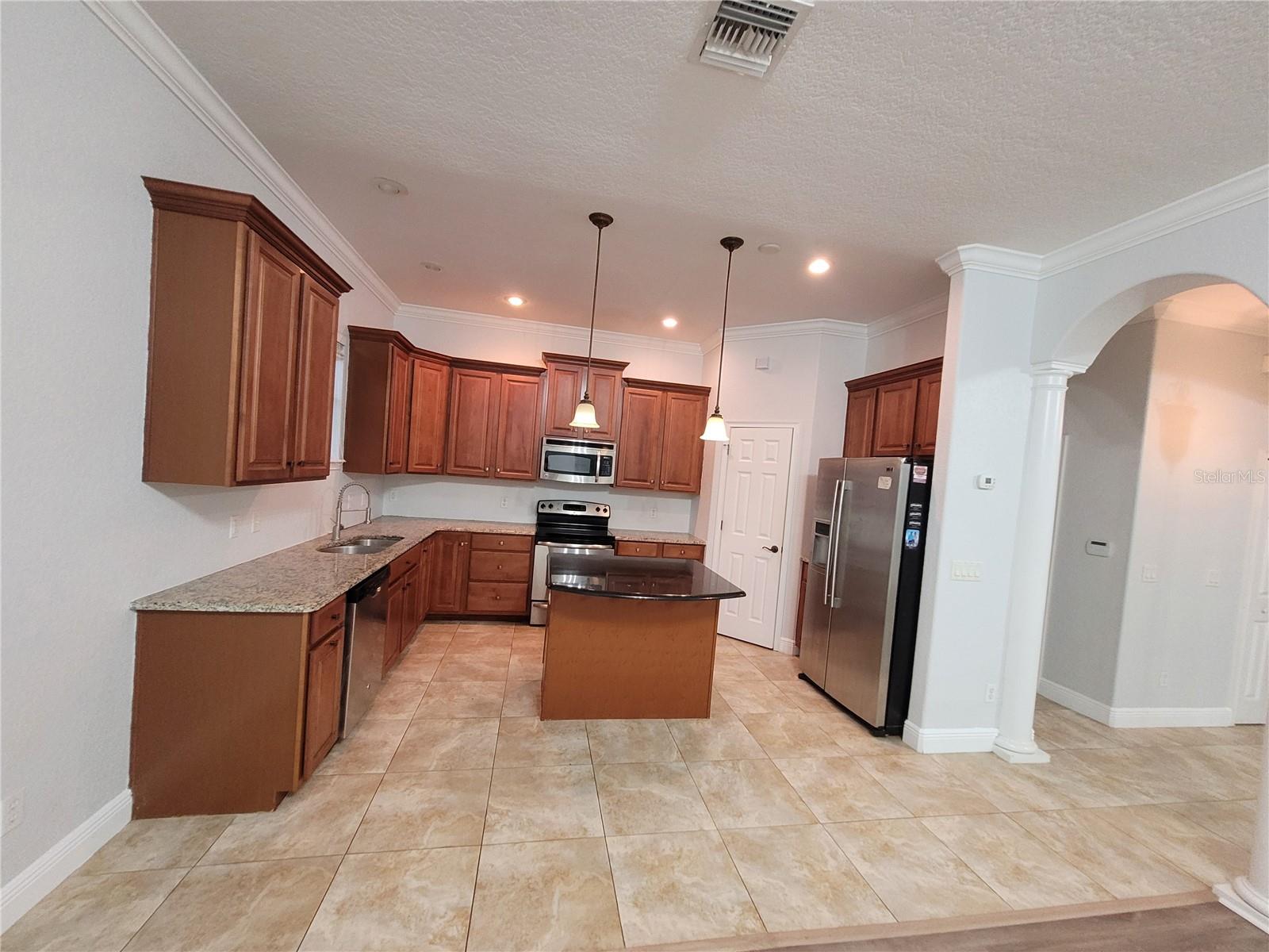 Image 19 of 39 For 1455 Catherine St