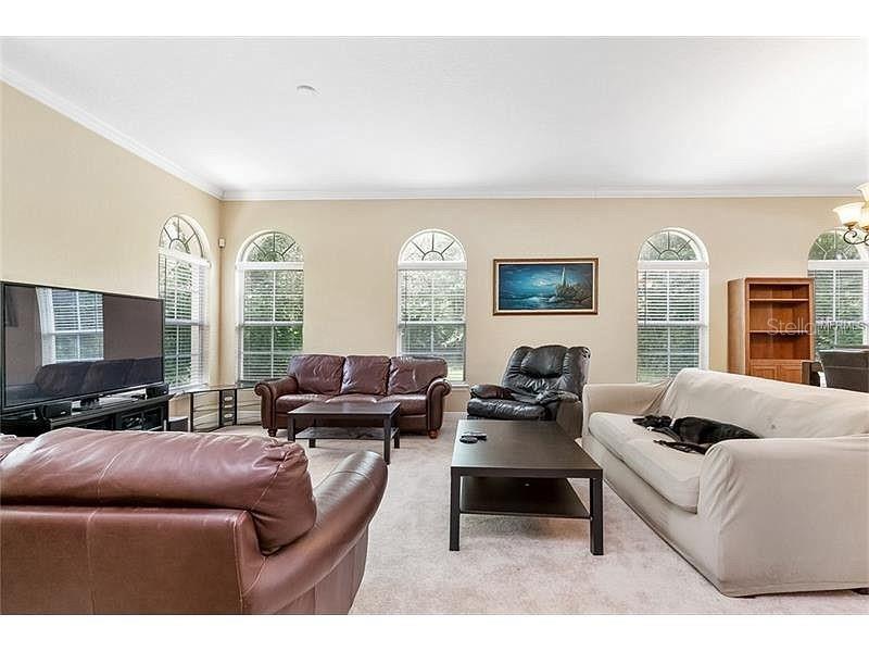 Image 5 of 39 For 1455 Catherine St