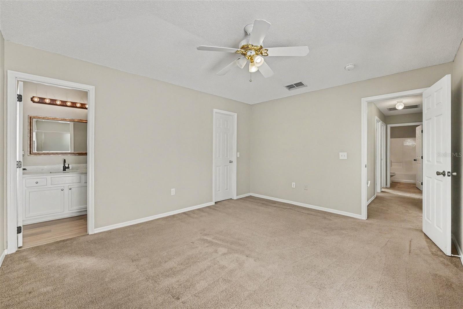 Image 13 of 30 For 142 Santana Place