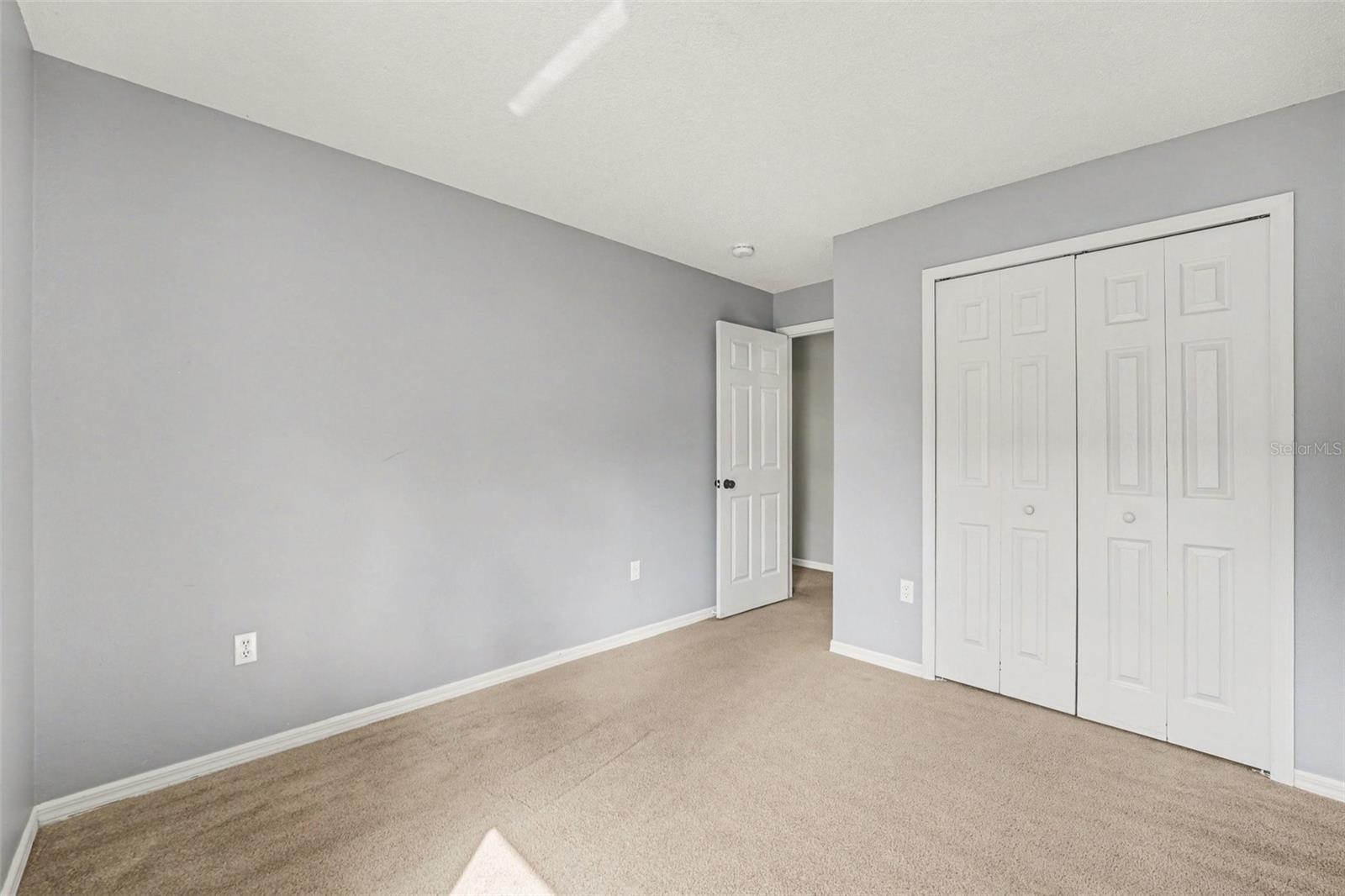 Image 22 of 30 For 142 Santana Place