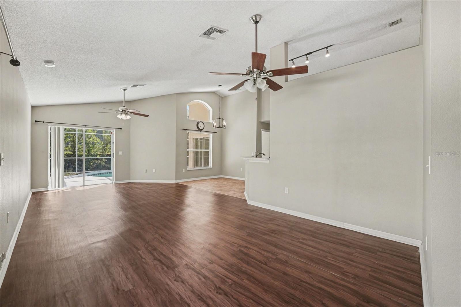 Image 5 of 30 For 142 Santana Place