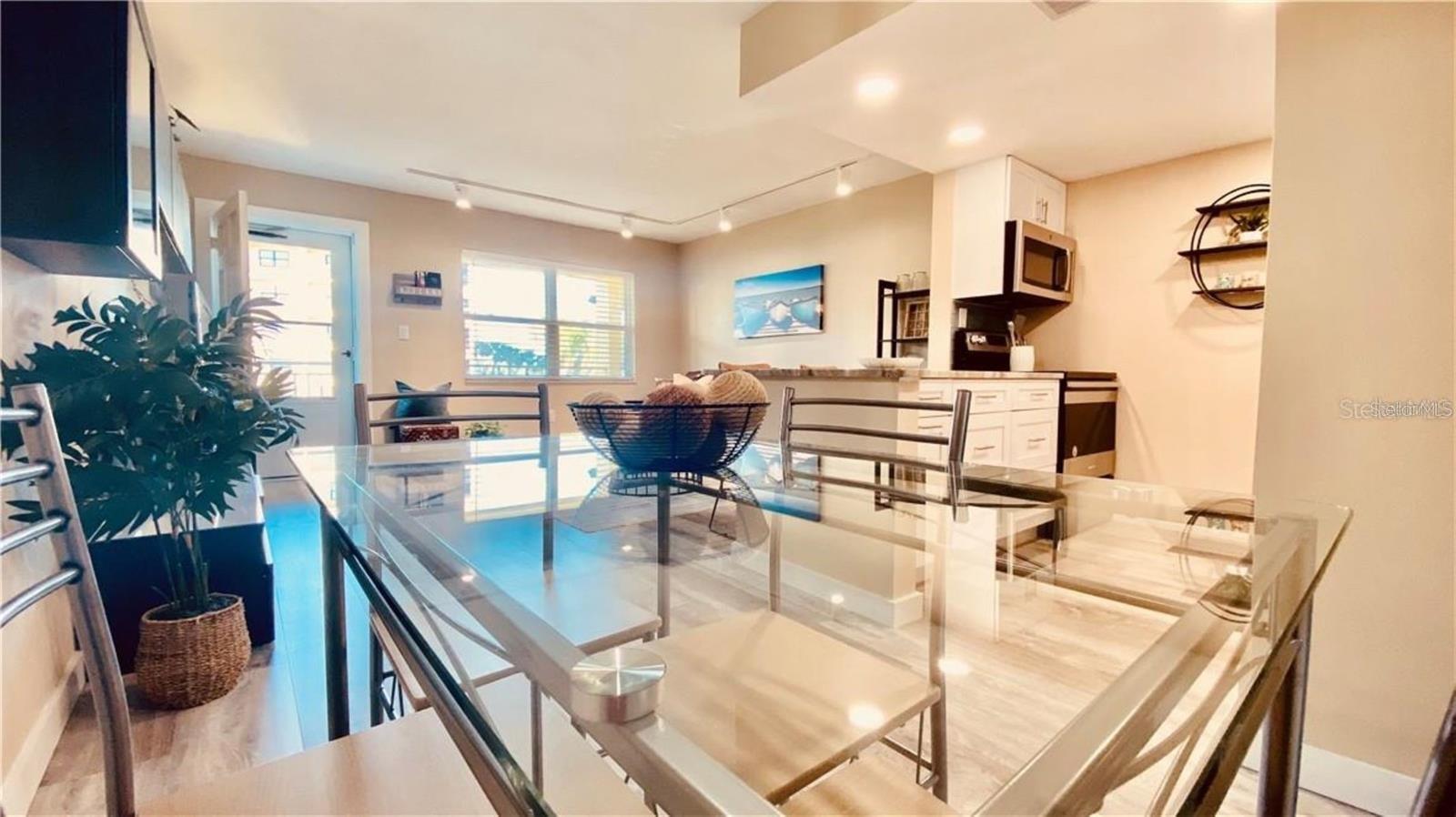 Image 22 of 38 For 9715 Harrell Avenue 139