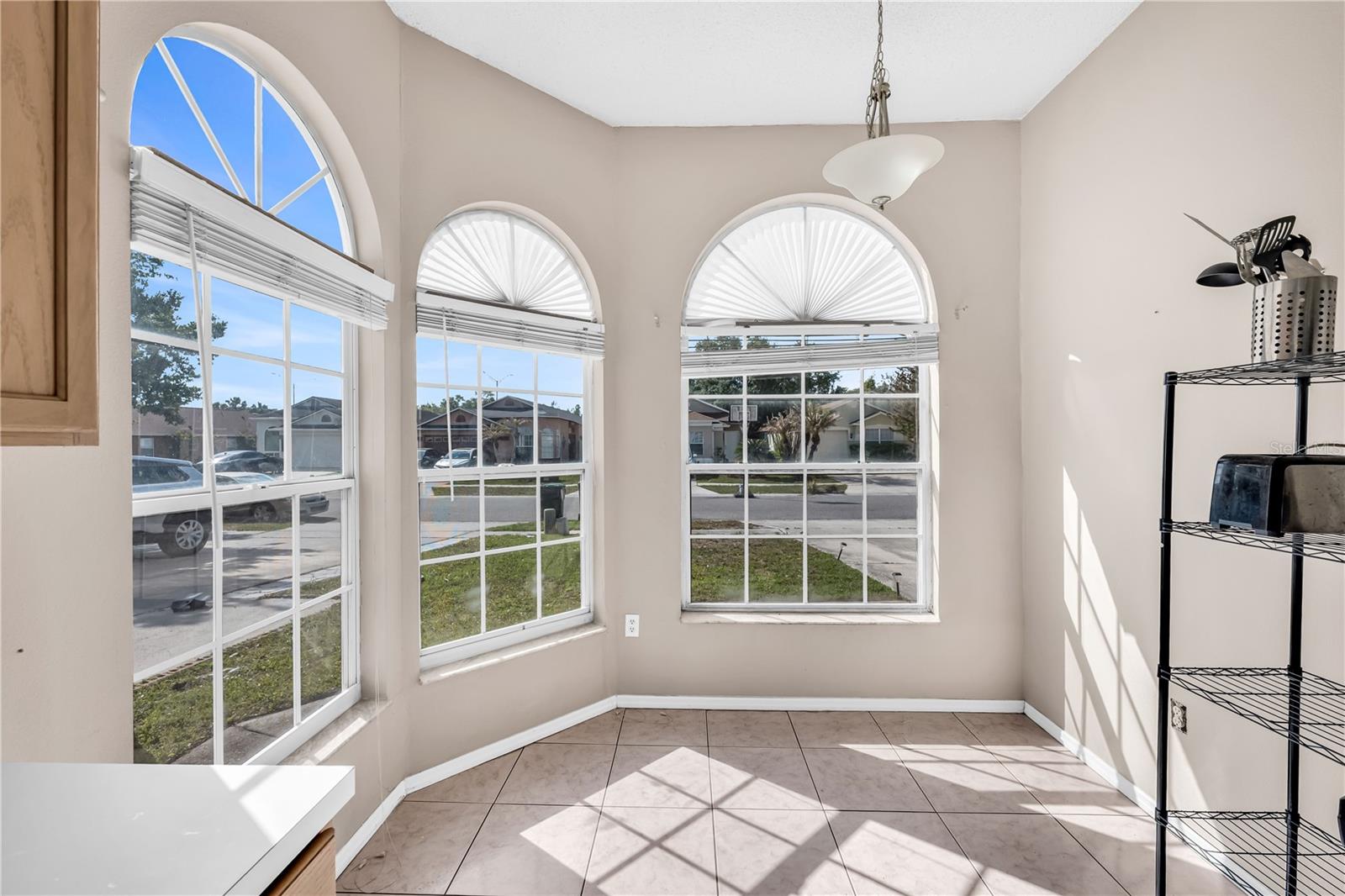 Image 13 of 38 For 385 Briar Bay Circle