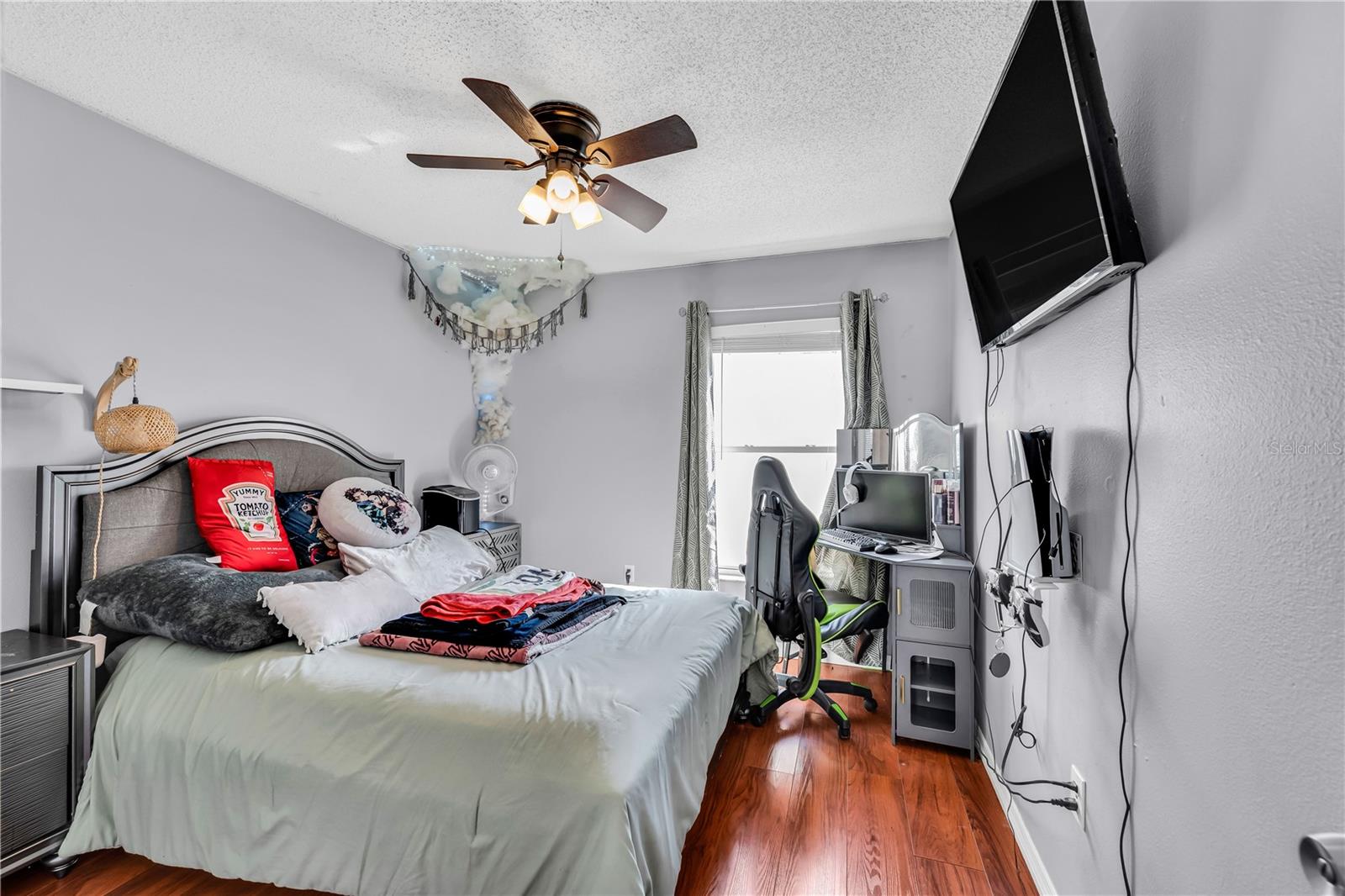 Image 21 of 38 For 385 Briar Bay Circle