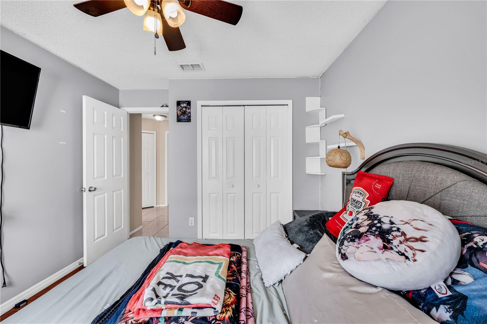 Image 23 of 38 For 385 Briar Bay Circle