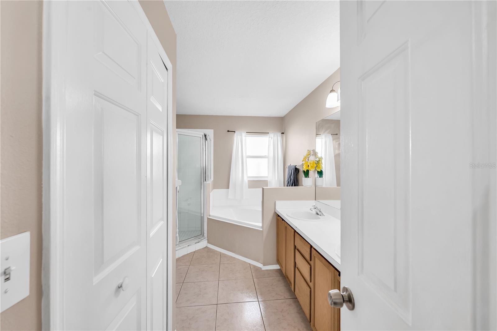 Image 28 of 38 For 385 Briar Bay Circle