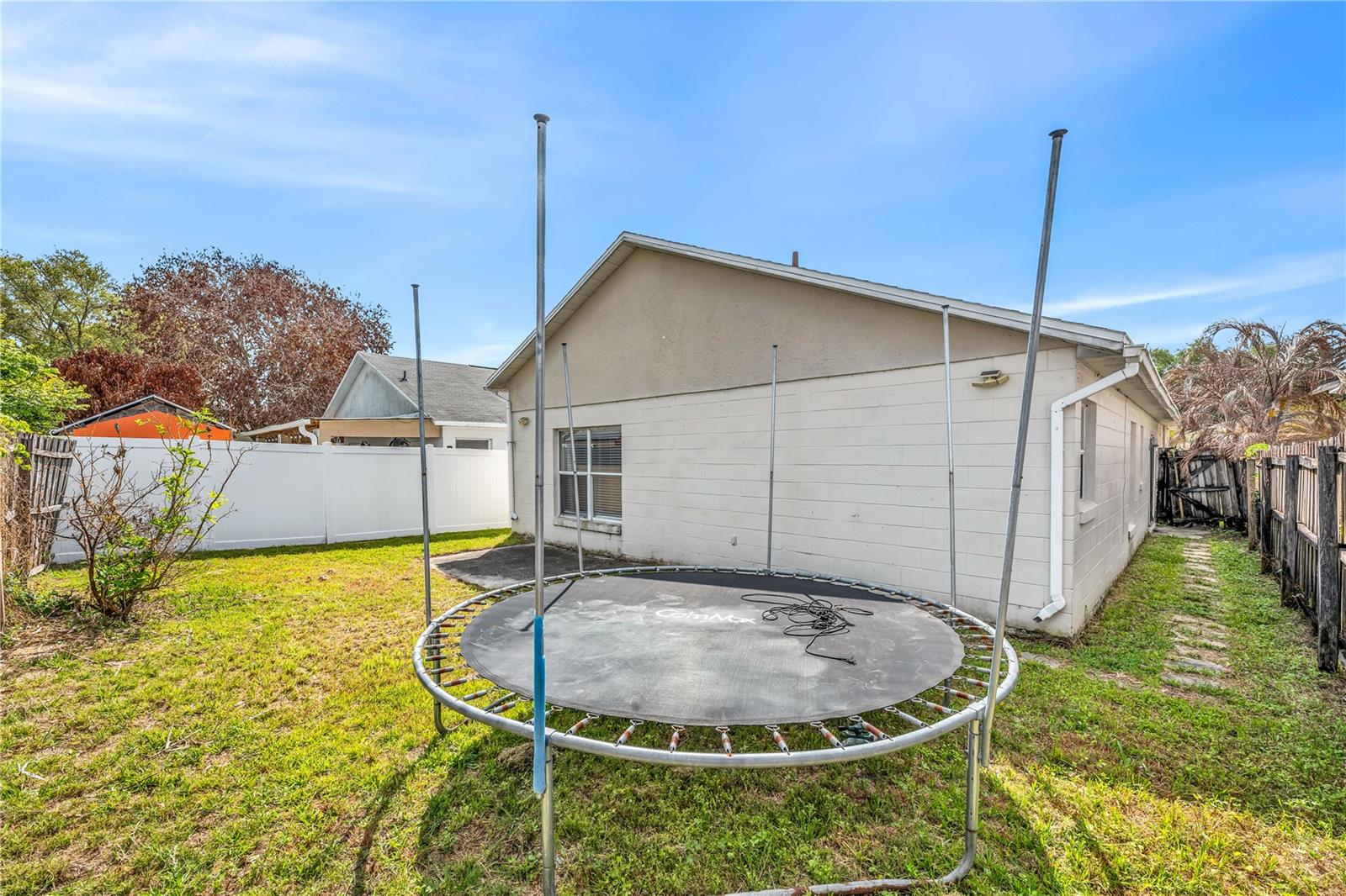 Image 37 of 38 For 385 Briar Bay Circle