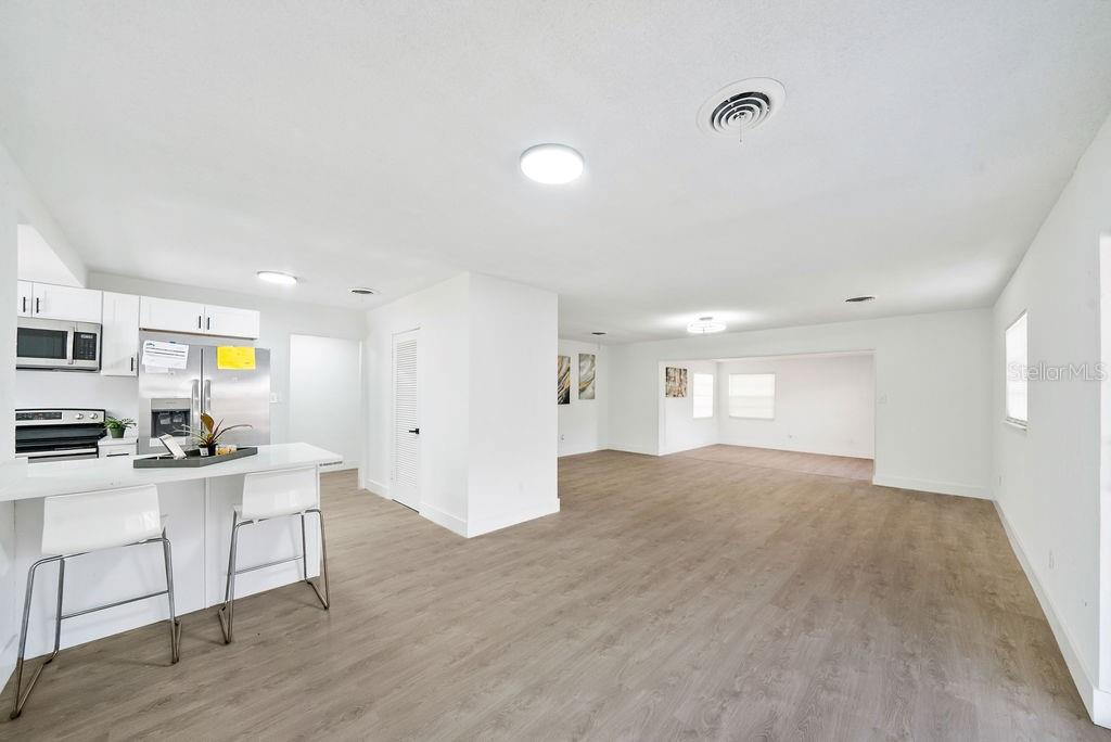 Image 11 of 38 For 640 Westward Circle