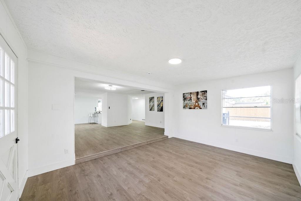 Image 15 of 38 For 640 Westward Circle