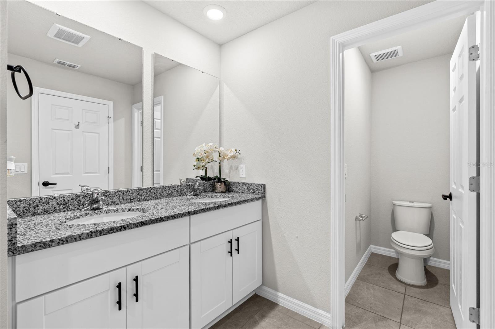 Image 18 of 40 For 2582 Sweet Viburnum Way