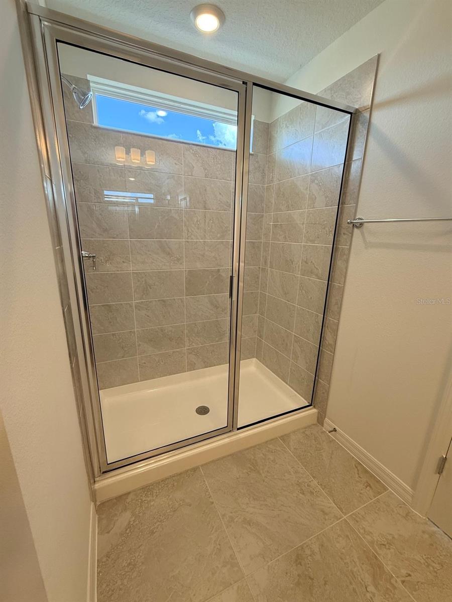 Image 11 of 27 For 4628 Orchard View Alley