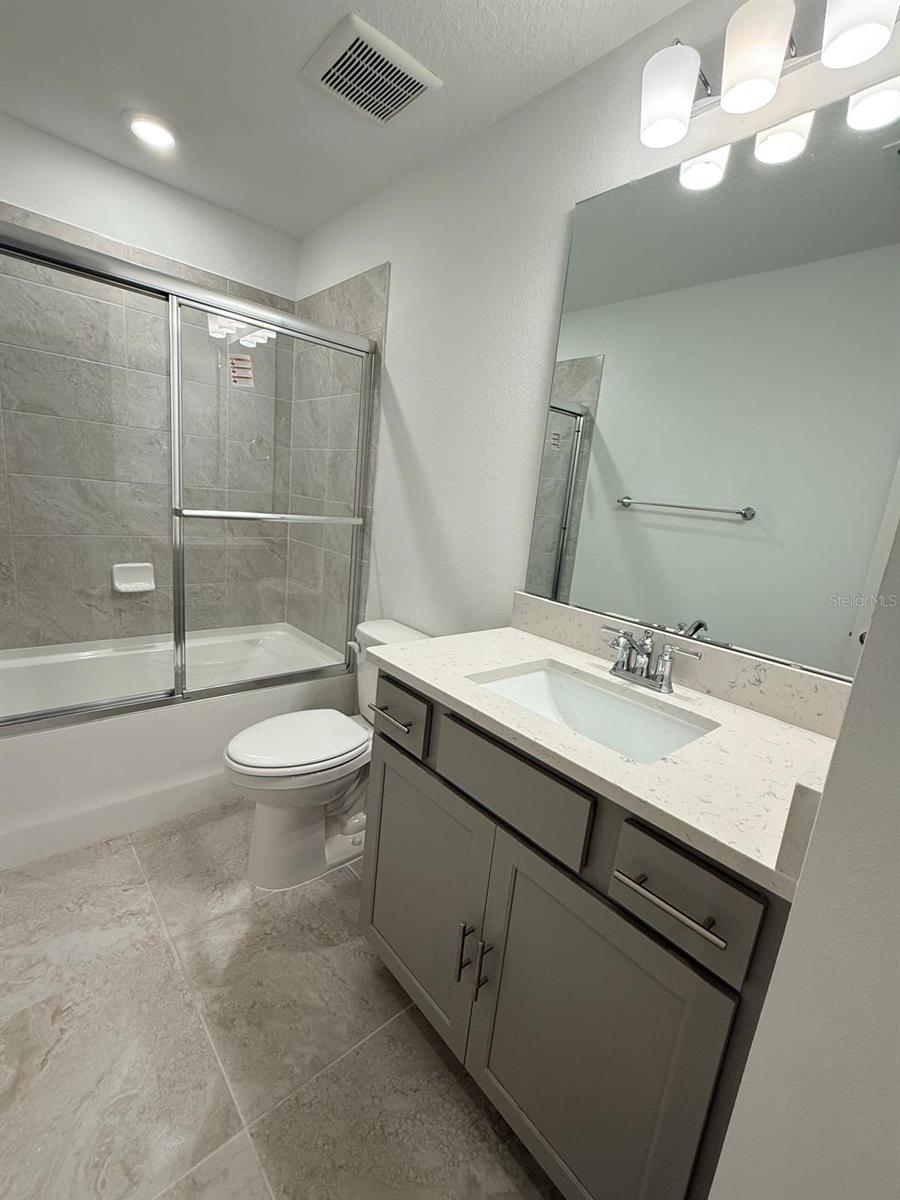 Image 12 of 27 For 4628 Orchard View Alley