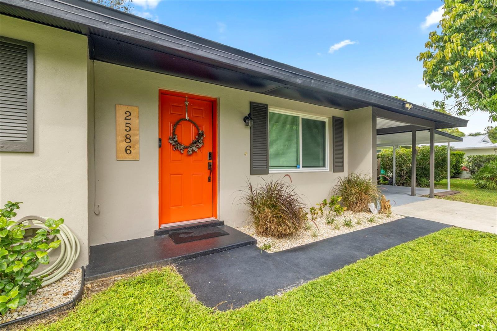 Image 2 of 44 For 2586 Auburn Boulevard