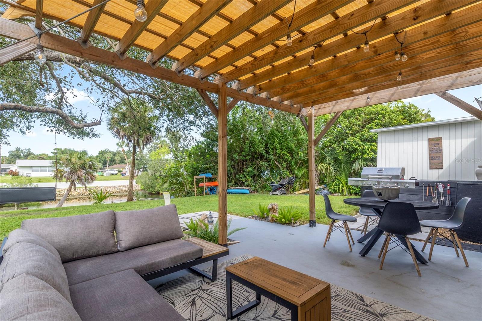 Image 24 of 44 For 2586 Auburn Boulevard