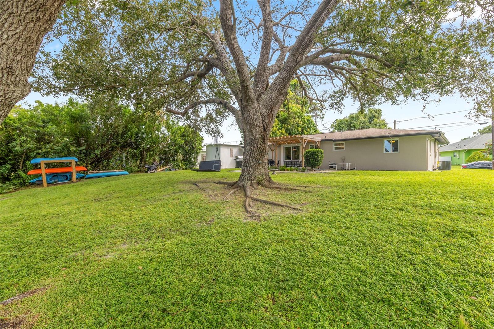 Image 31 of 44 For 2586 Auburn Boulevard