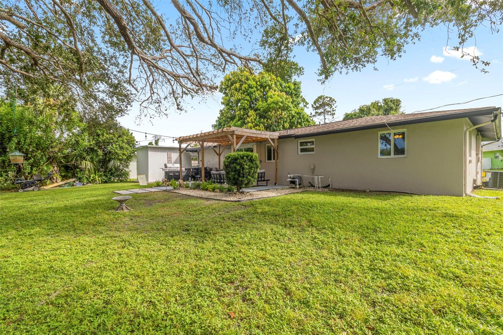 Image 41 of 44 For 2586 Auburn Boulevard