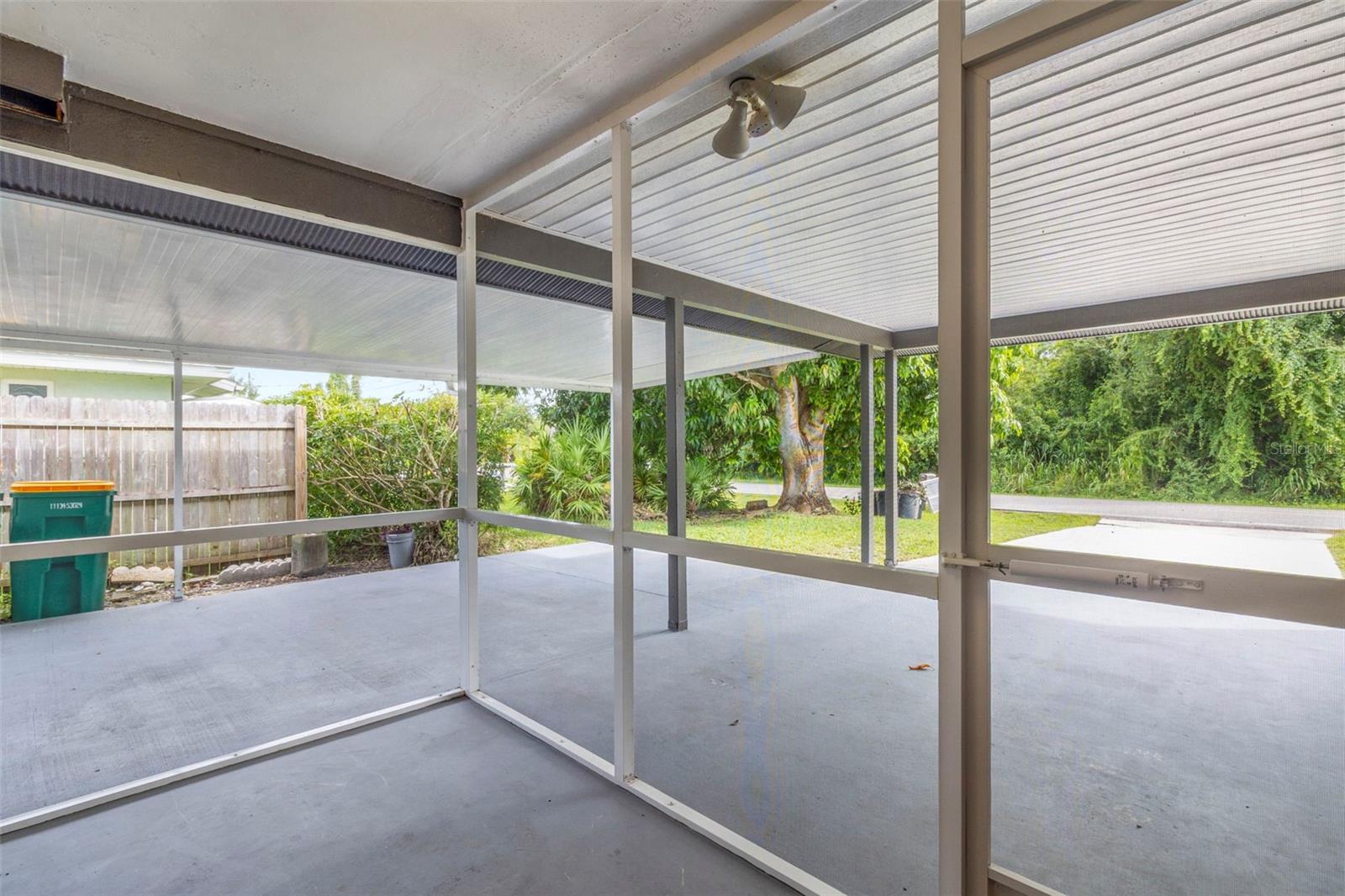 Image 44 of 44 For 2586 Auburn Boulevard