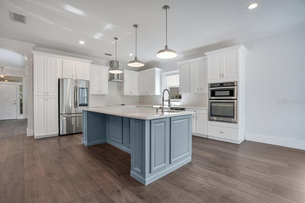 Image 11 of 59 For 8399 Bowden Way