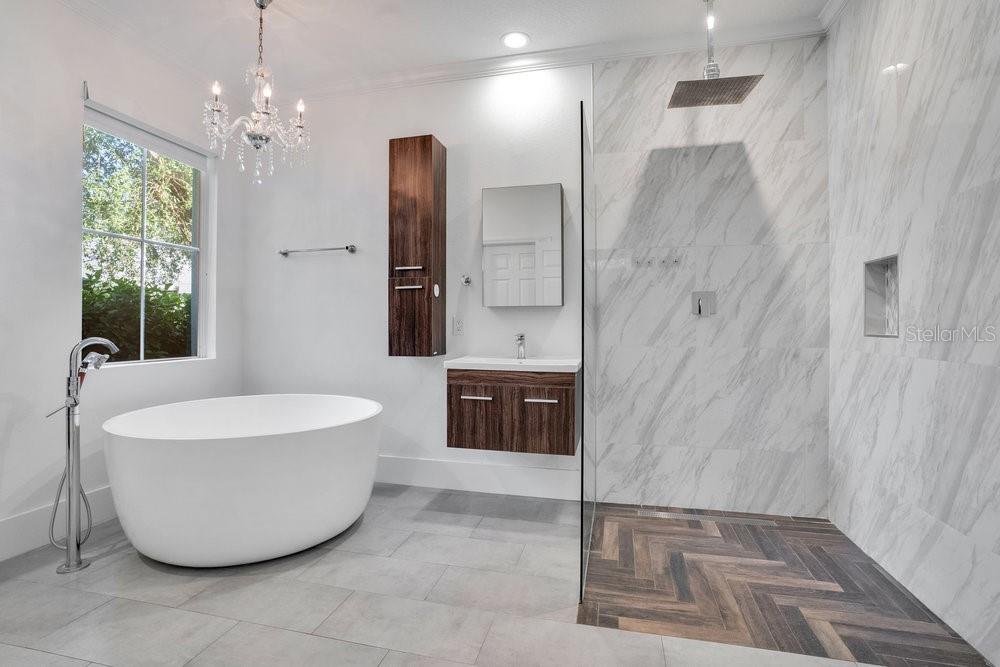 Image 23 of 59 For 8399 Bowden Way