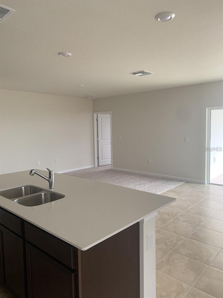 Image 4 of 16 For 7363 Catania Loop