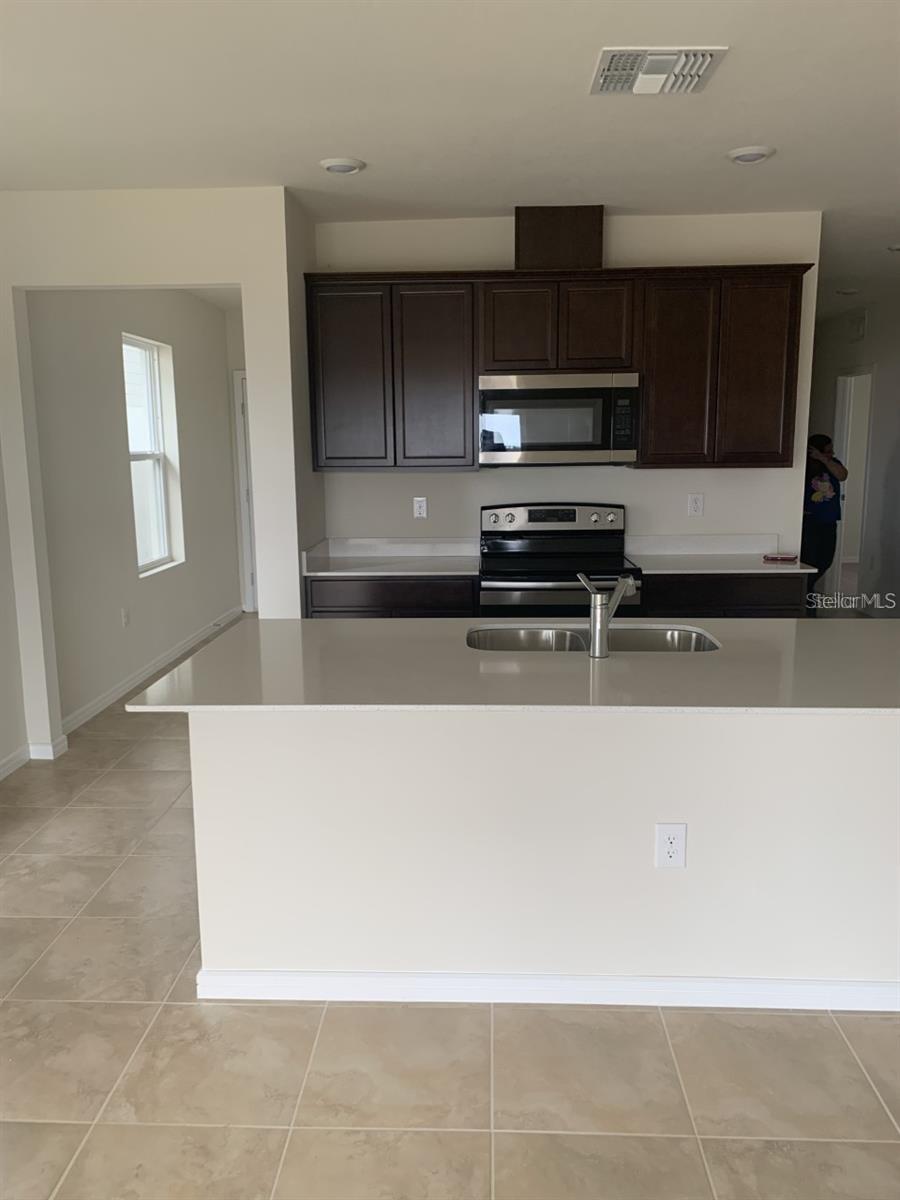 Image 7 of 16 For 7363 Catania Loop