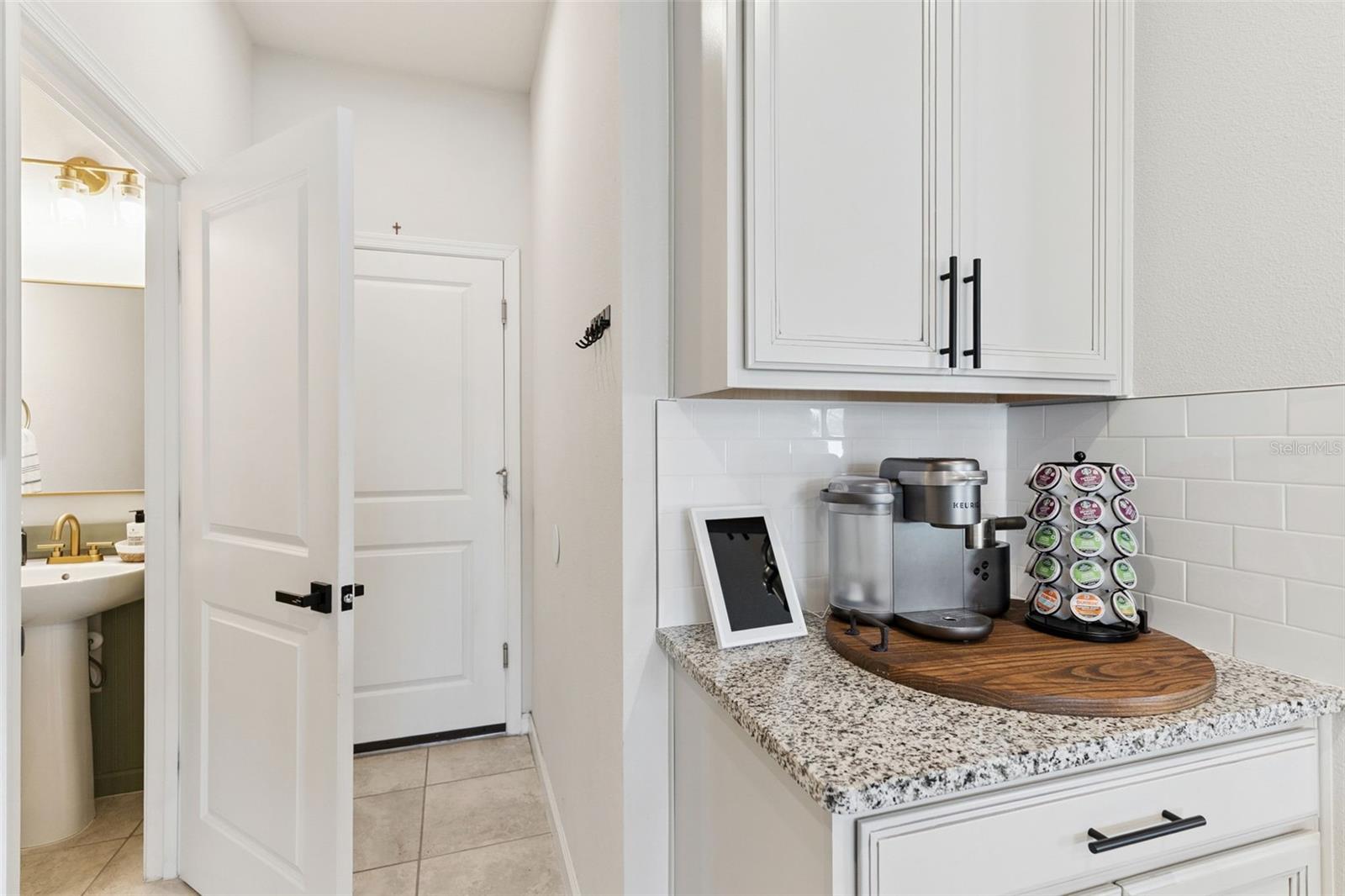 Image 14 of 56 For 5014 Grand Teton Court