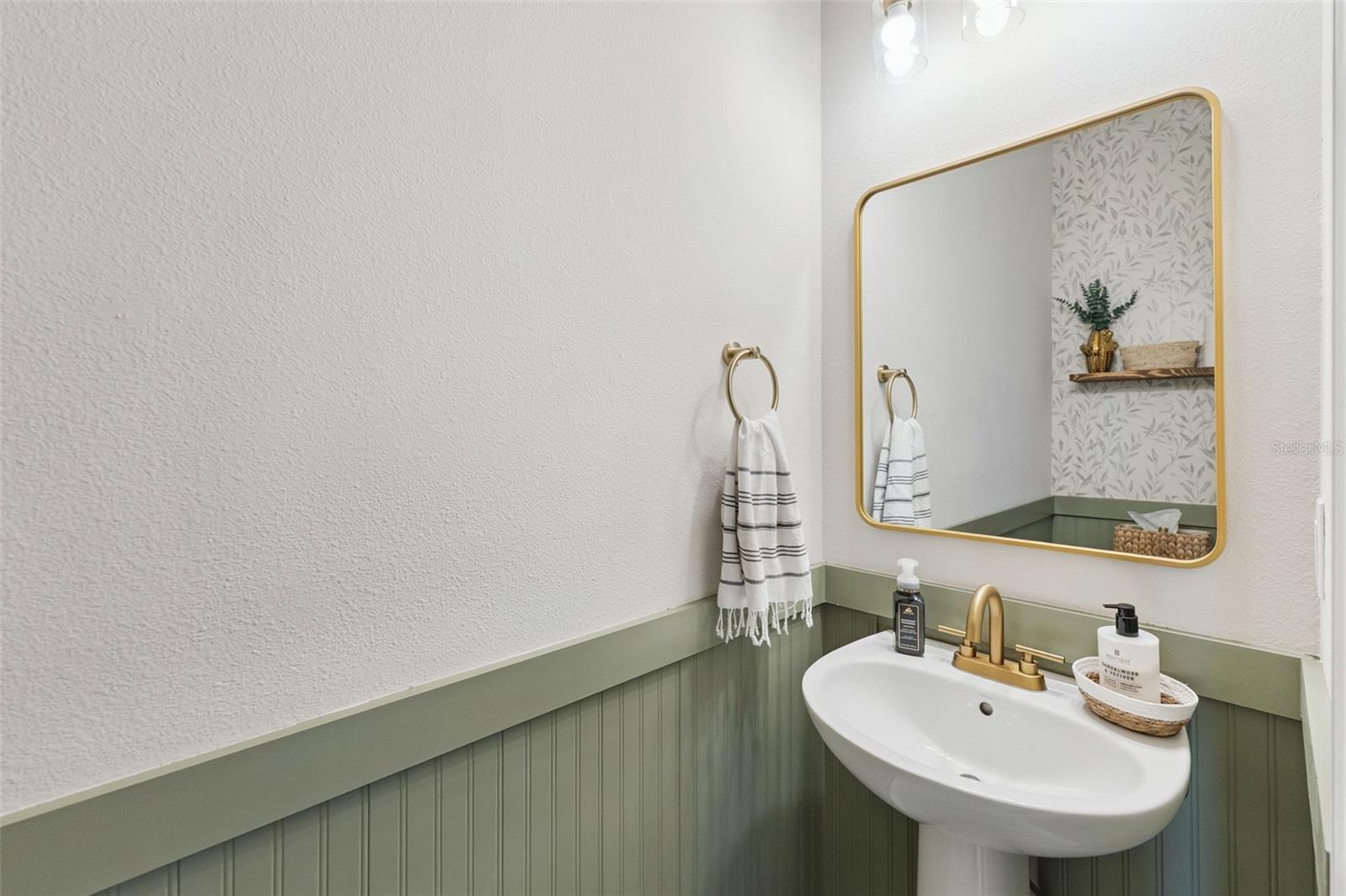 Image 23 of 56 For 5014 Grand Teton Court