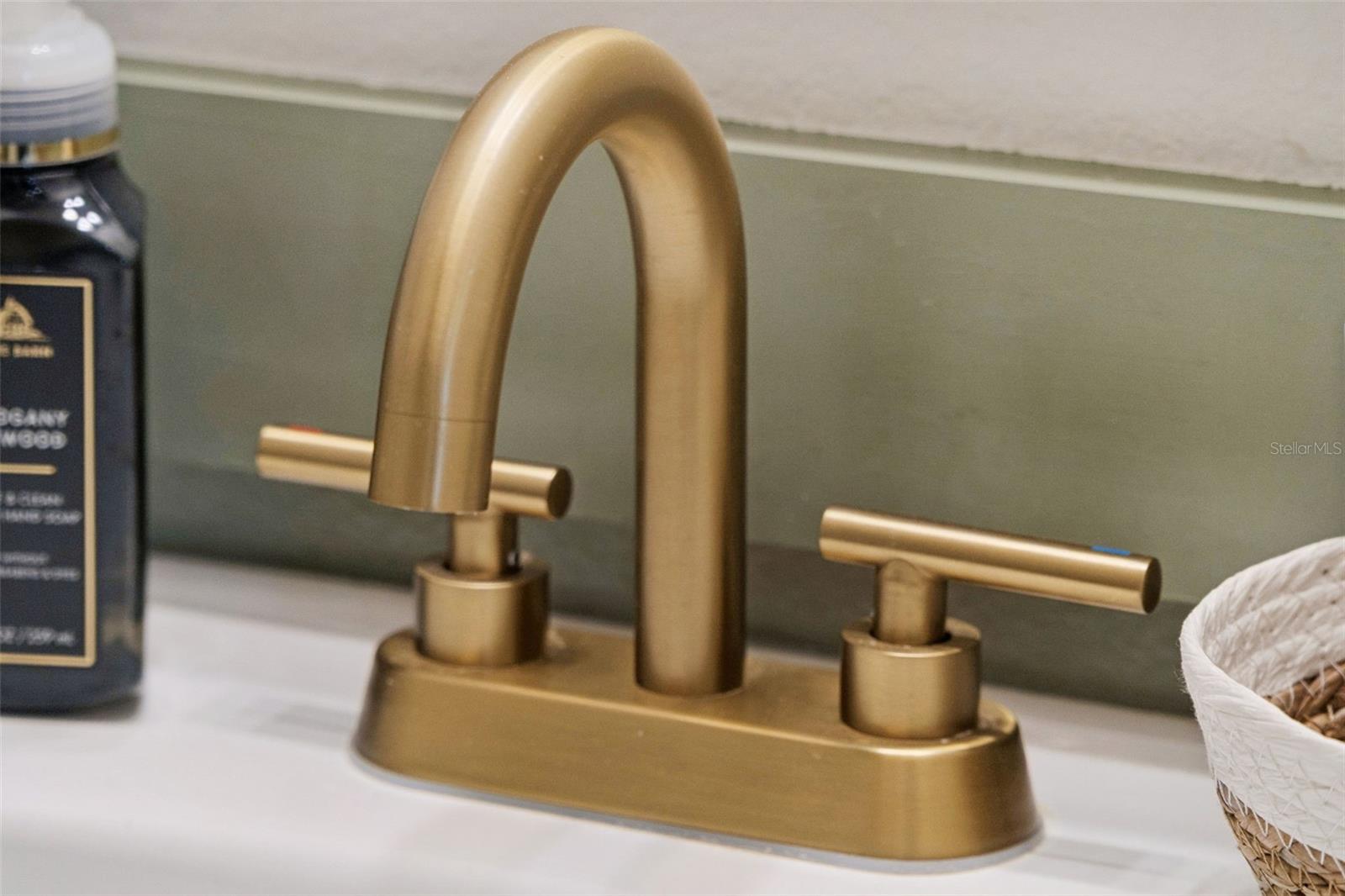 Image 24 of 56 For 5014 Grand Teton Court