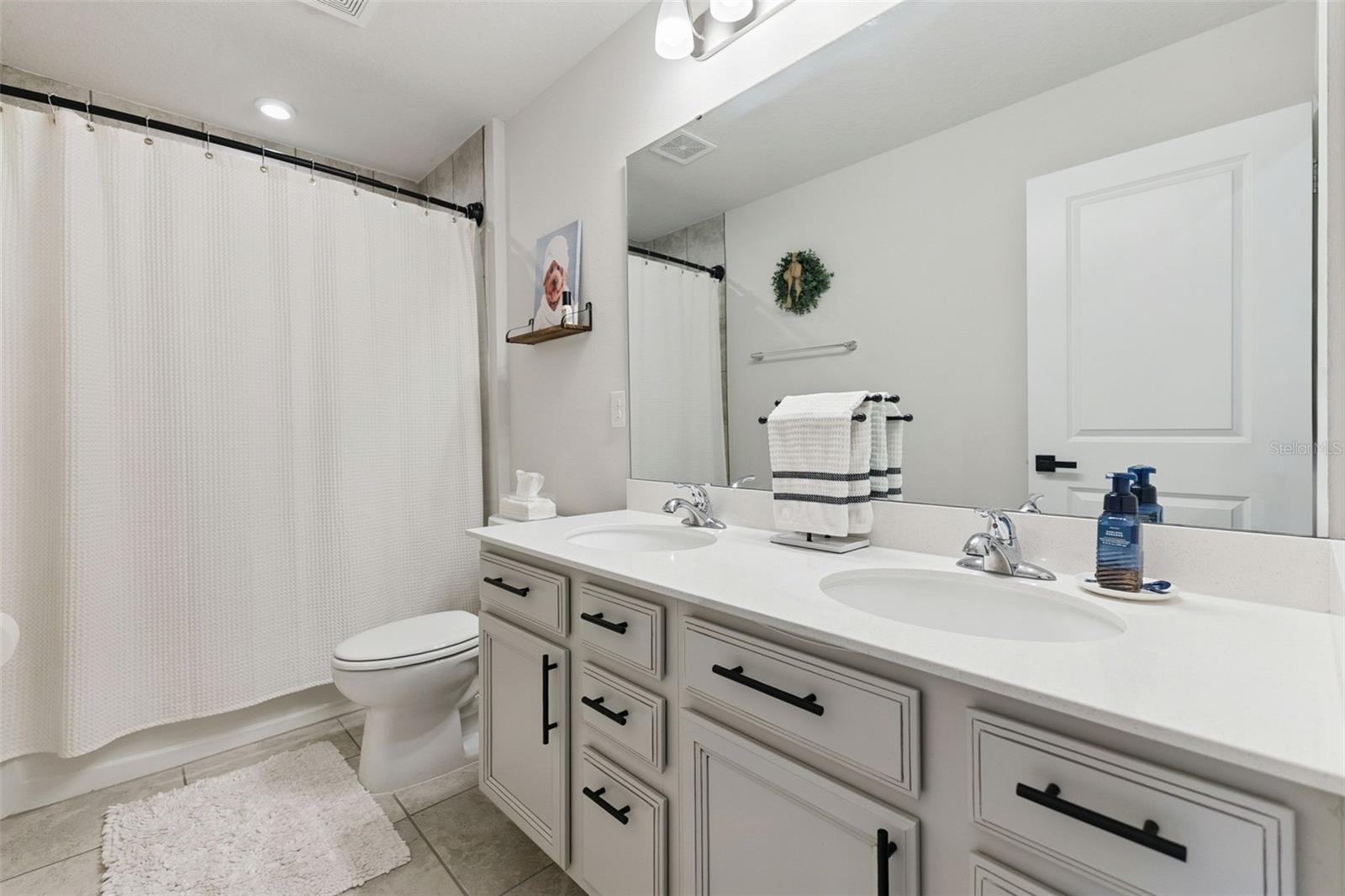 Image 36 of 56 For 5014 Grand Teton Court