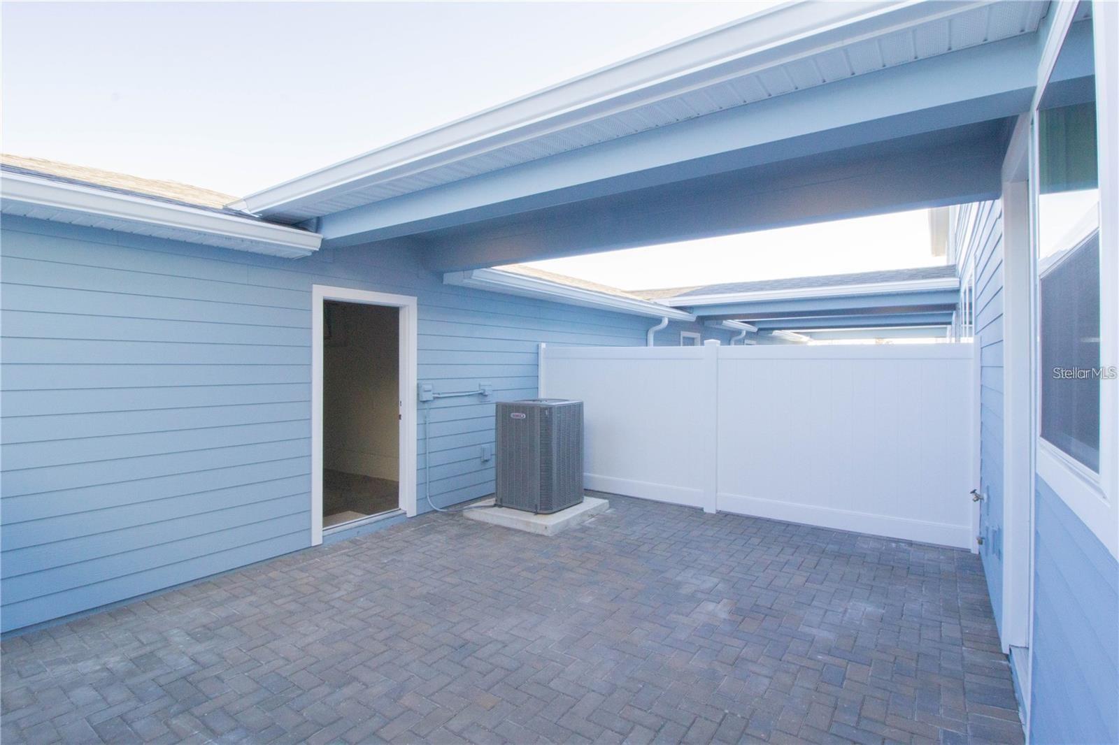 Image 16 of 19 For 10355 Folly Beach Road