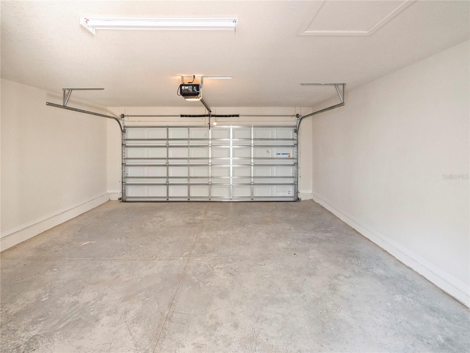 Image 23 of 25 For 14354 Orchid Island Drive