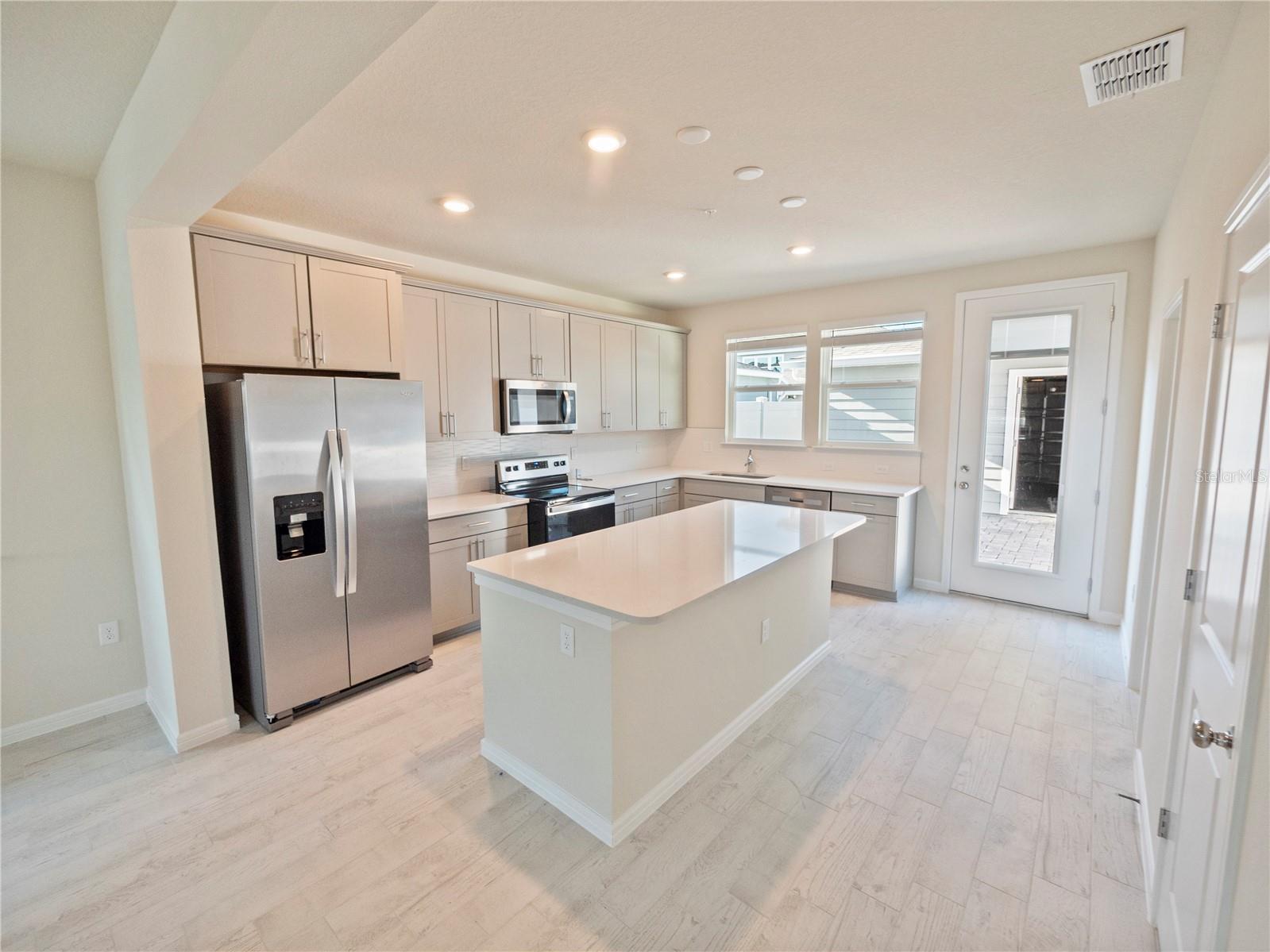 Image 4 of 25 For 14354 Orchid Island Drive