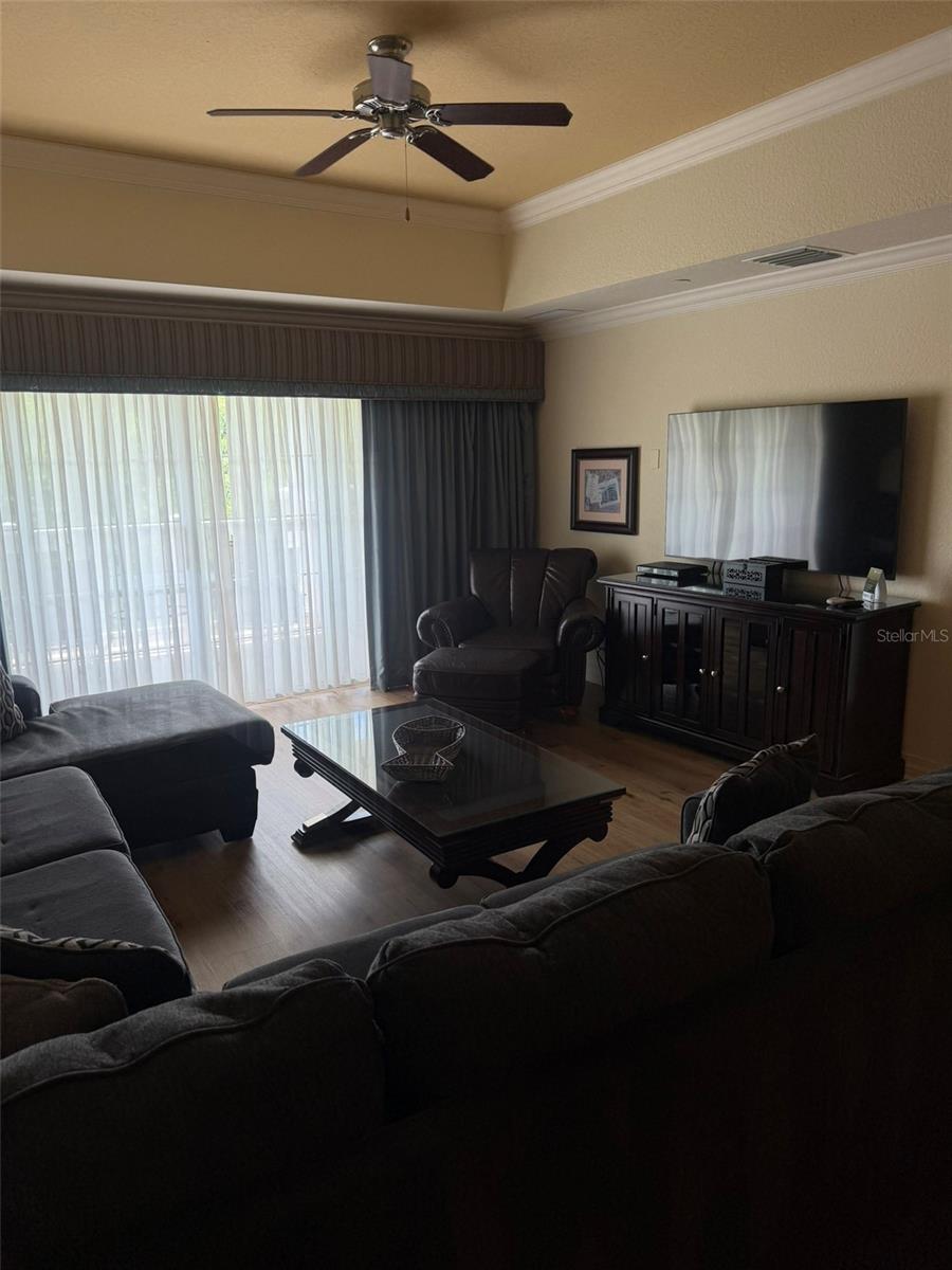 Image 11 of 50 For 7656 Whisper Way 401