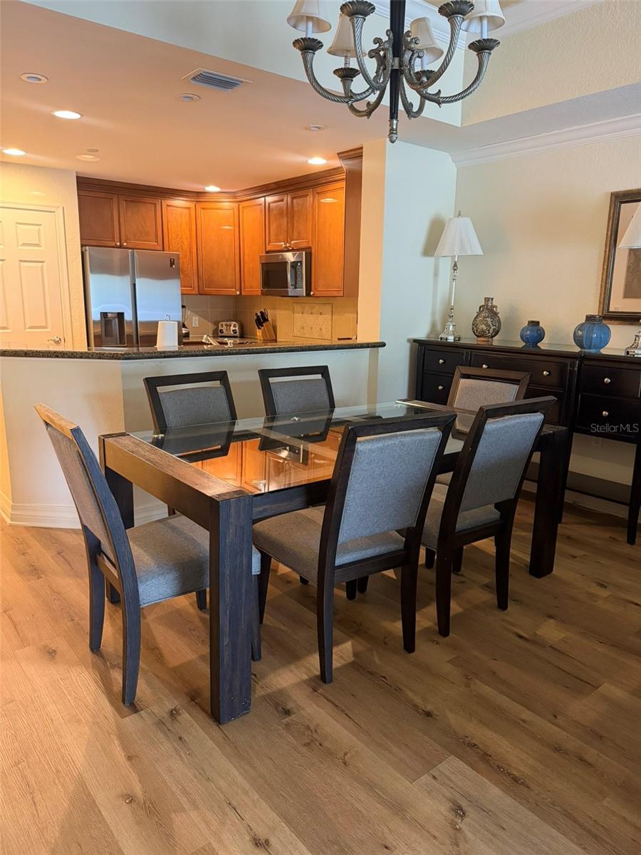 Image 9 of 50 For 7656 Whisper Way 401
