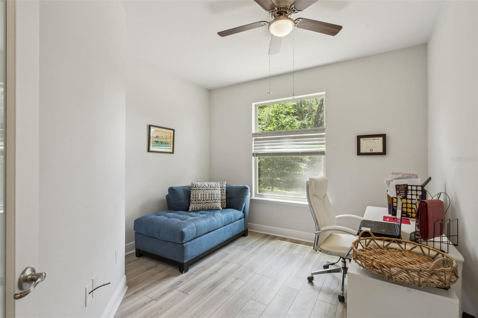 Image 16 of 19 For 24414 Woodhill Court